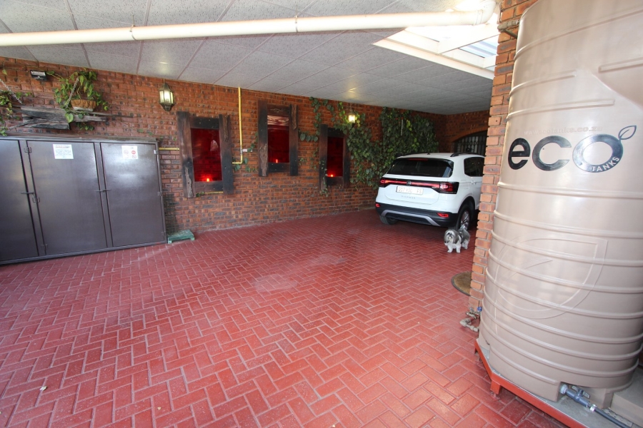 3 Bedroom Property for Sale in Seemeeupark Free State